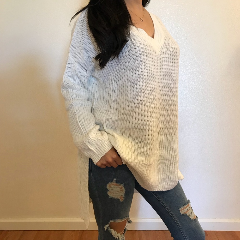 •LAST ONE• Ivory High Low Knit Sweater - Picture 3 of 8